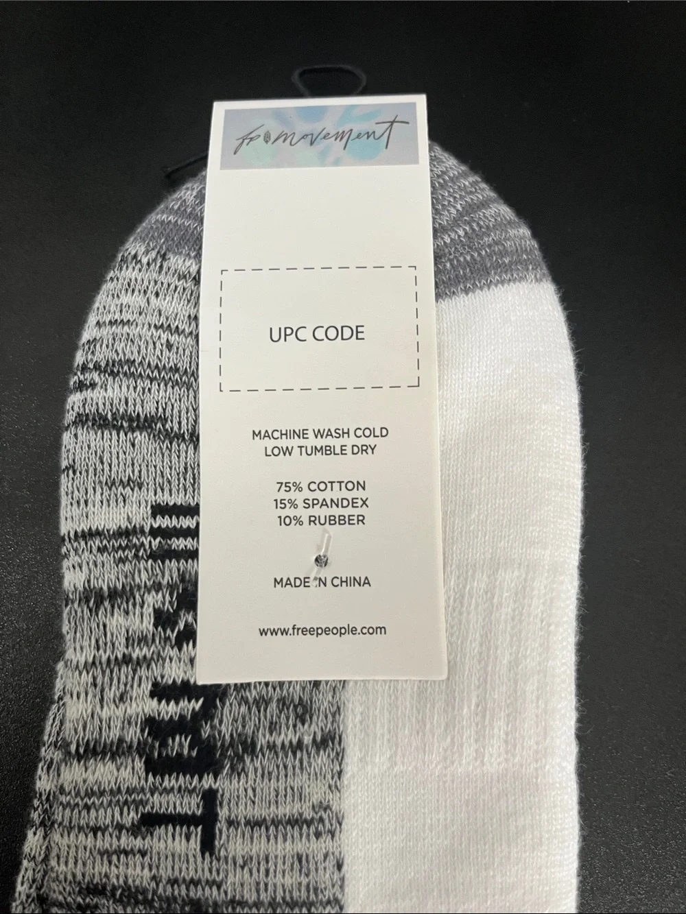 1417. FREE PEOPLE tube socks in White One Size NWT